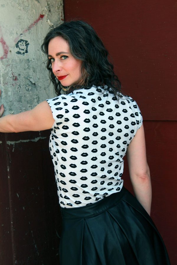 Arm Candy Tee PDF Sewing Pattern & Instructions - Image 9